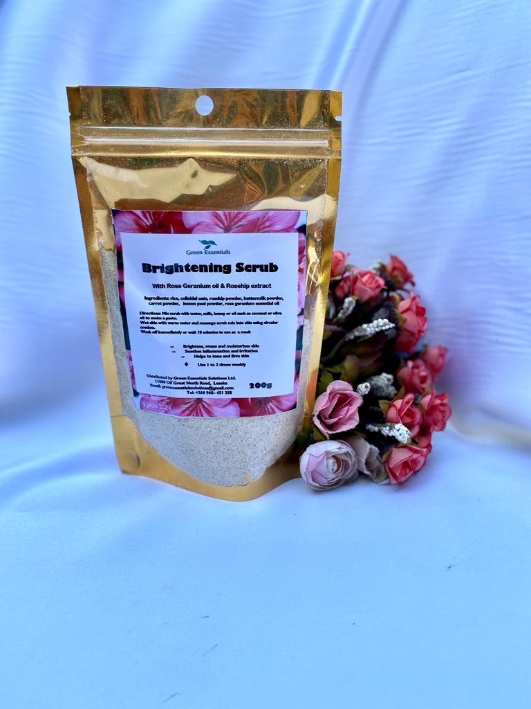 Rice and Rosehip Brightening Scrub