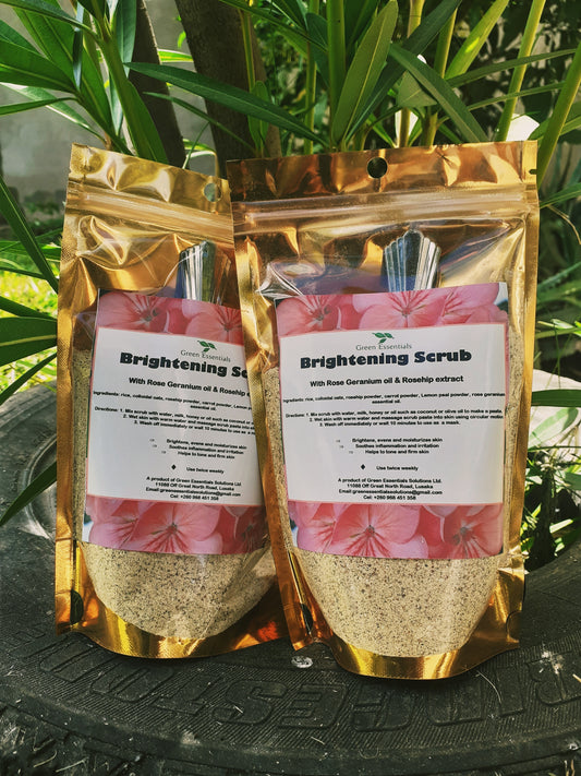 Rice and Rosehip Brightening Scrub